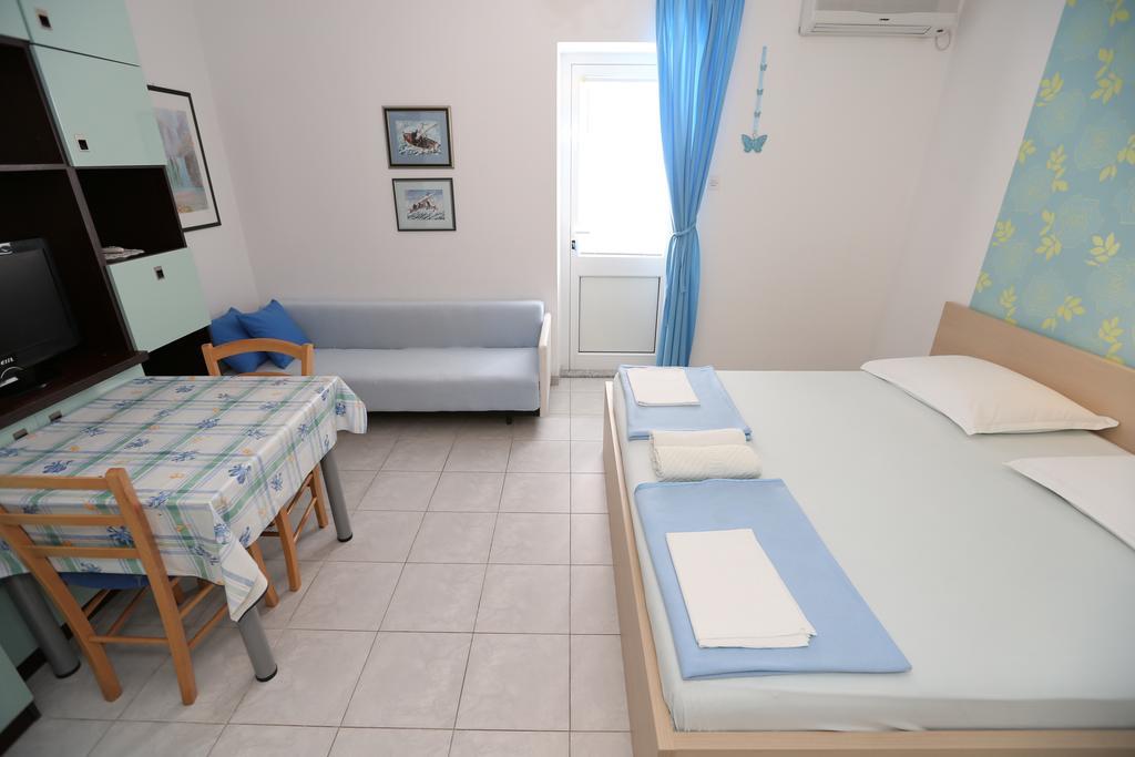 Apartments Ljubica Baška Esterno foto