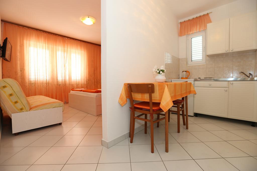Apartments Ljubica Baška Esterno foto
