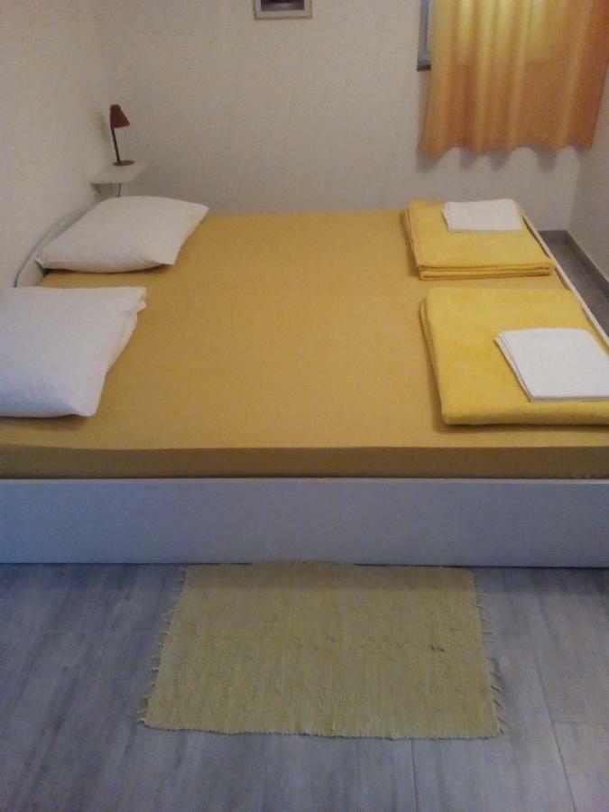 Apartments Ljubica Baška Esterno foto